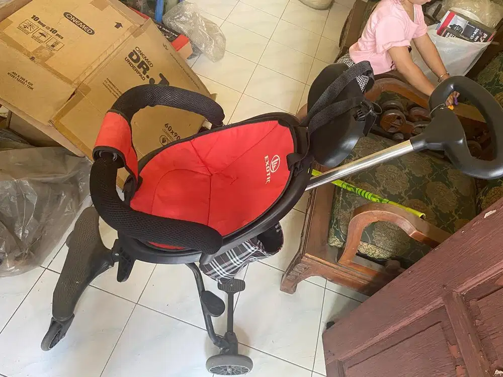 Stroller merk exotic