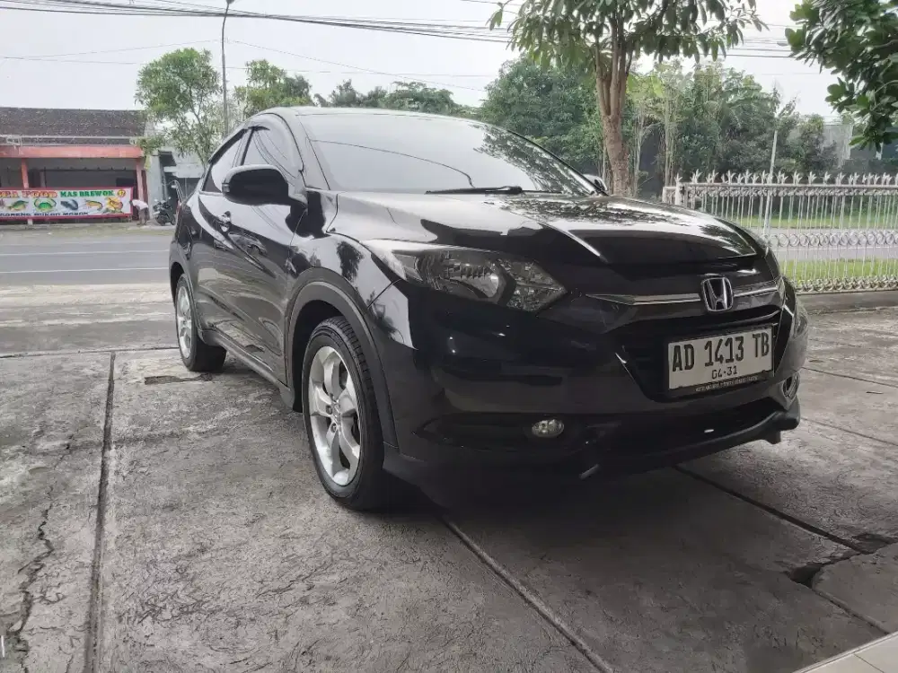 Dijual HRV S CBT 2017 Good Condition Atas nama sendiri