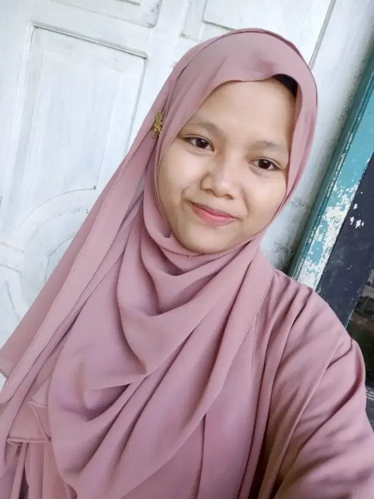 Penyalur art dan baby sitter