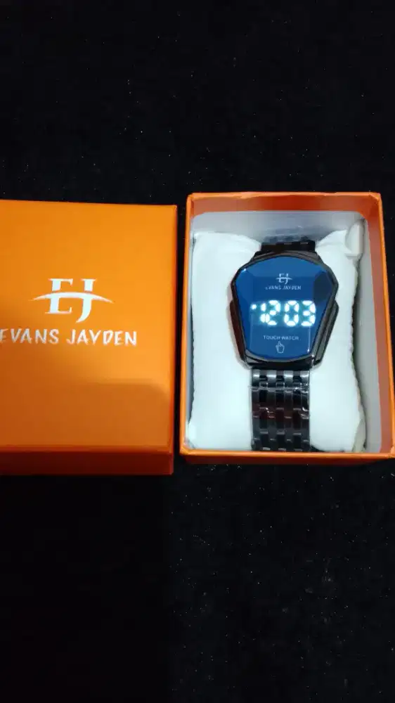 Jam tanngan Evans jayden