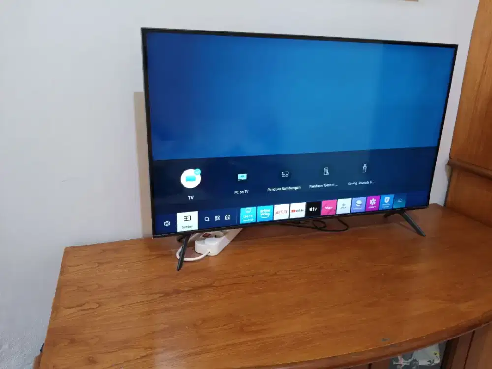 Fast sale Smart TV Samsung 43 LED