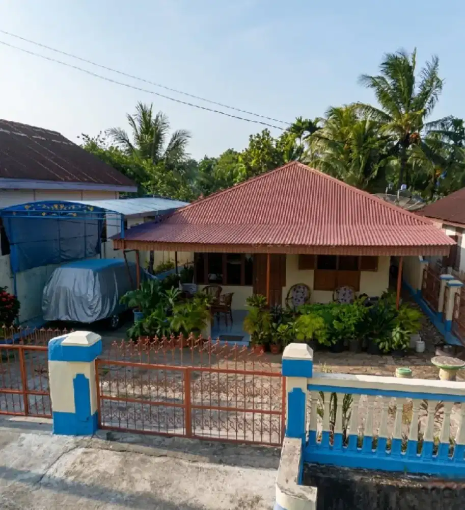Dijual rumah luas dan dekat titik kota, info liat deskripsi