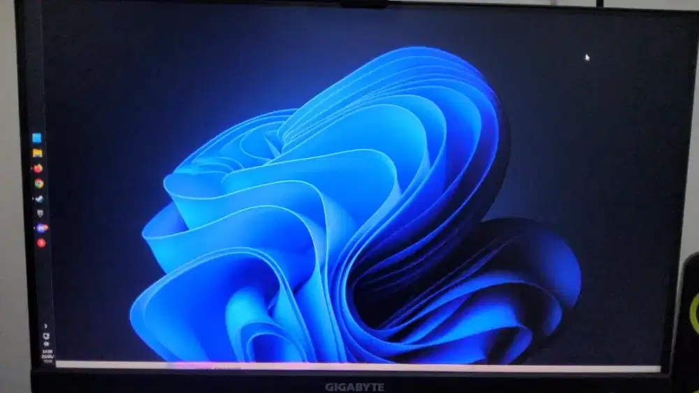 Monitor Gaming Gigabyte G24F 2 (23.8 Inch, IPS, 165Hz) - MINUS LAYAR