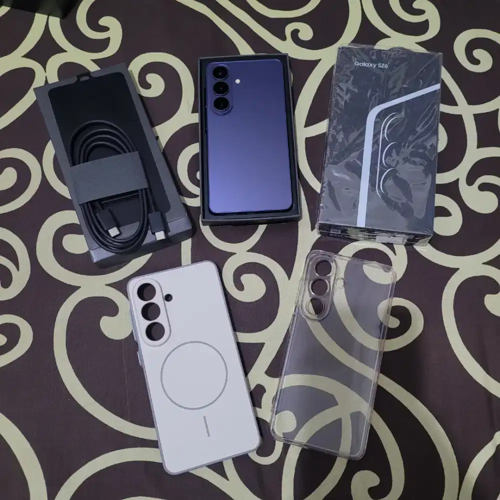 Samsung Galaxy S26 12/512gb Fullset Like New