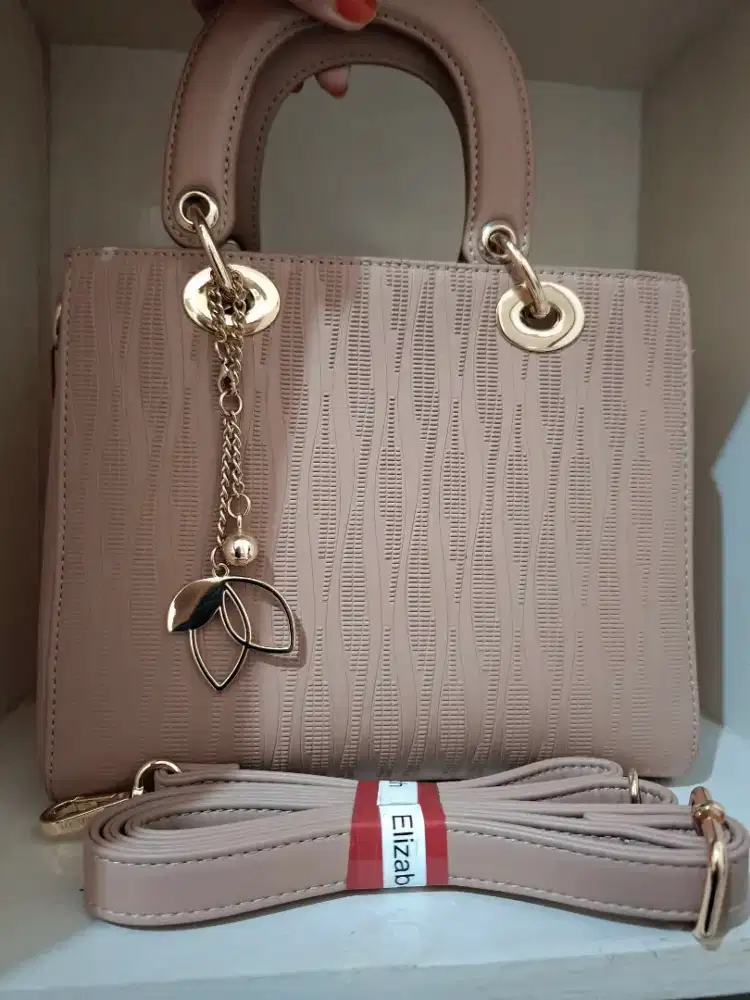 TAS WANITA ELIZABETH