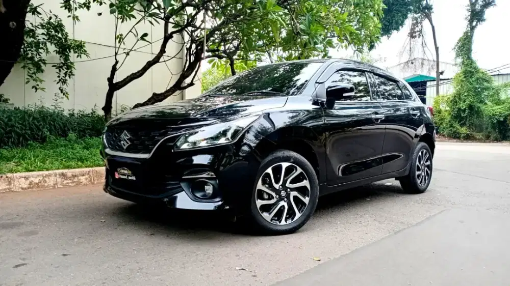 SUZUKI BALENO 2023 HATCHBACK HITAM
