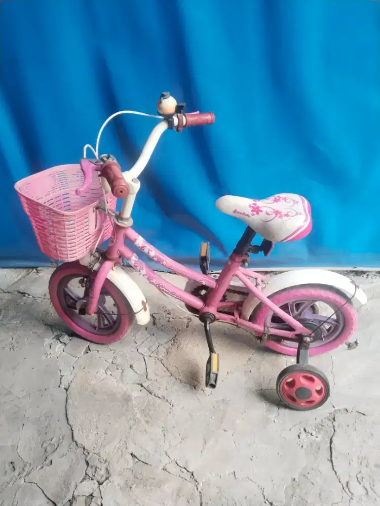 sepeda anak ukr 12 bagus