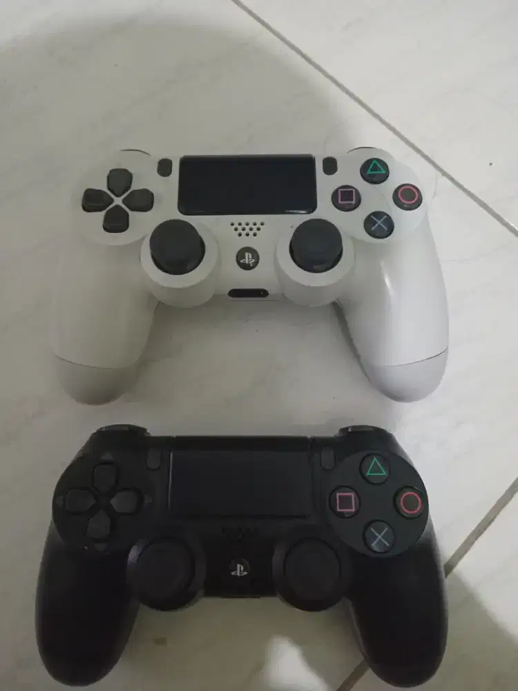 Sepasang Stik PS4