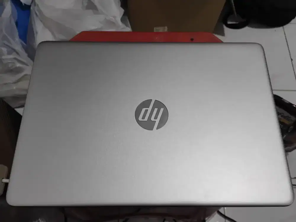 Laptop HP 14s-dq5115tu Core i3-1215 gen 12 Ram 8GB SSD 512GB VGA intel