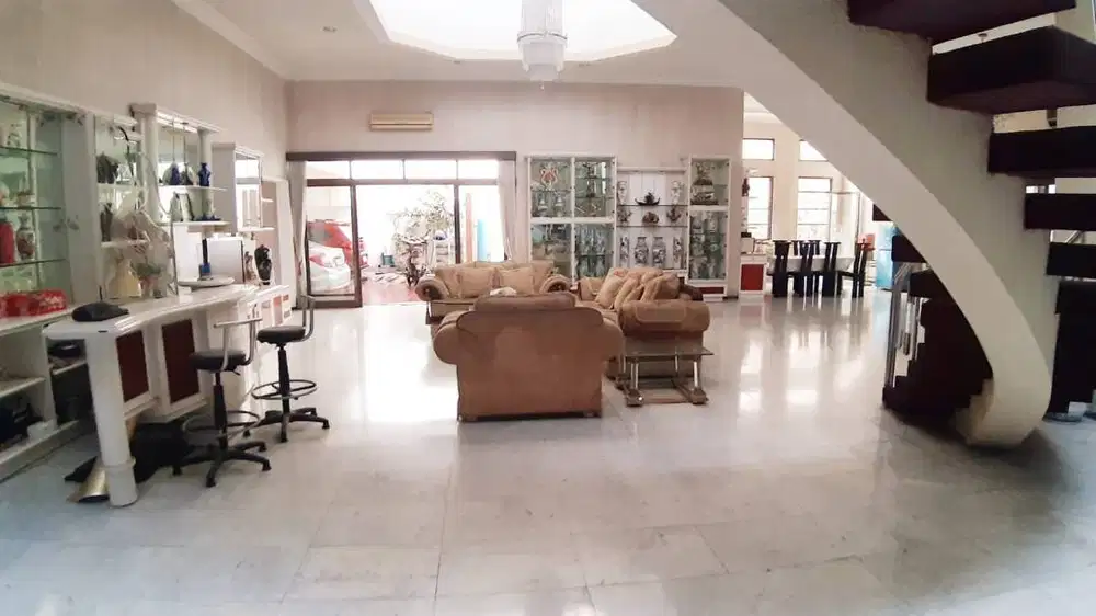 Dijual rumah Manyar Kertoarjo  (Bonnet)