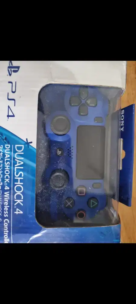 Menjual stick ps4 second
