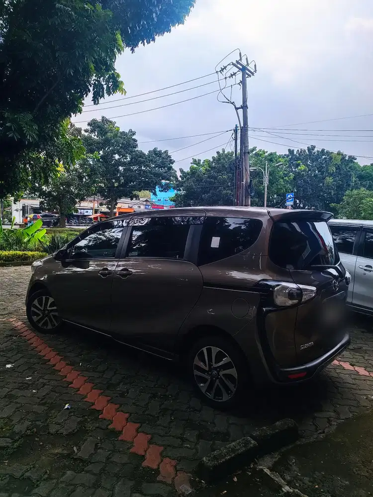 Toyota Sienta 2017 Bensin