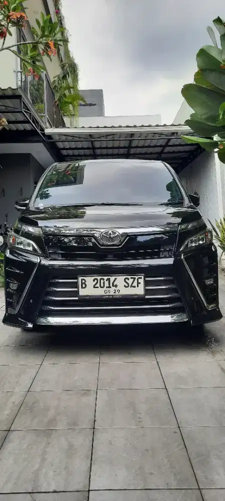 Toyota Voxy 2.0 2017 Sangat Terawat