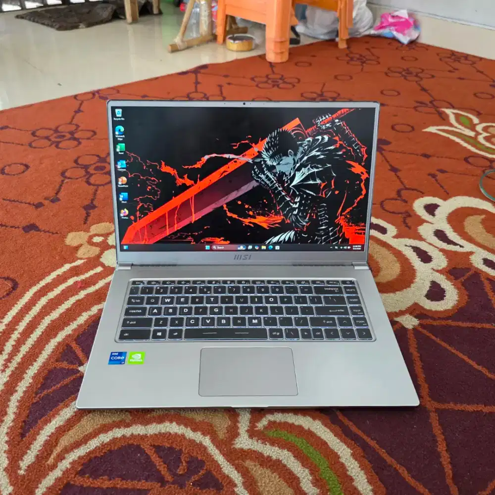 MSI Modern Core i7 GEN11 Nvidia MX450 RAM 16GB/512GB Gaming Menengah