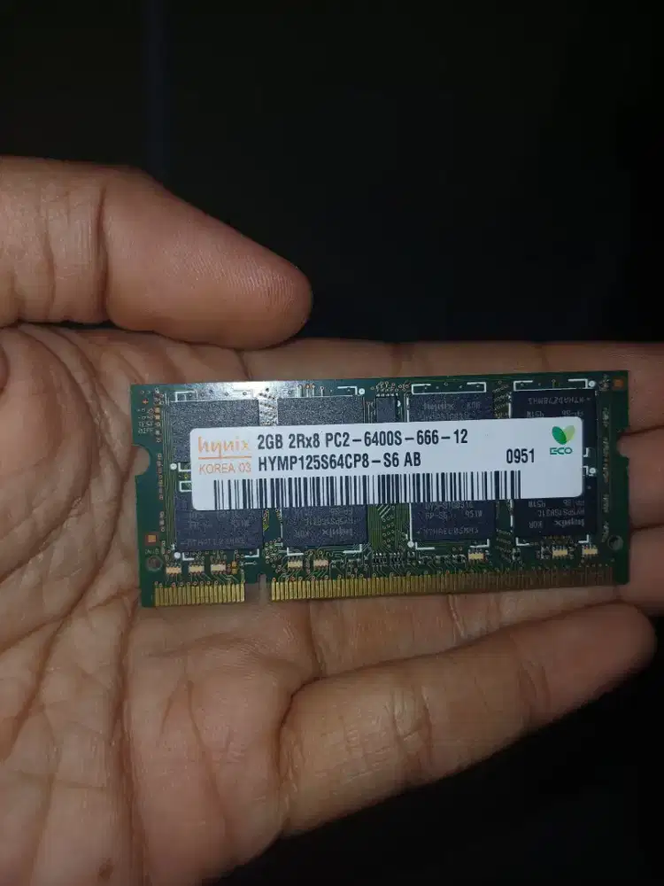 RAM Laptop SO-DIMM DDR2 2GB PC2-6400S Speed 800MHz Merk Hynix Original