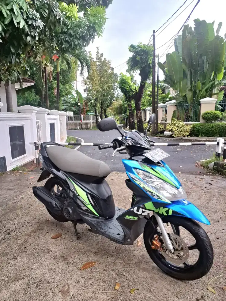 Skydrive 125 2011 racing edition lengkap mulus