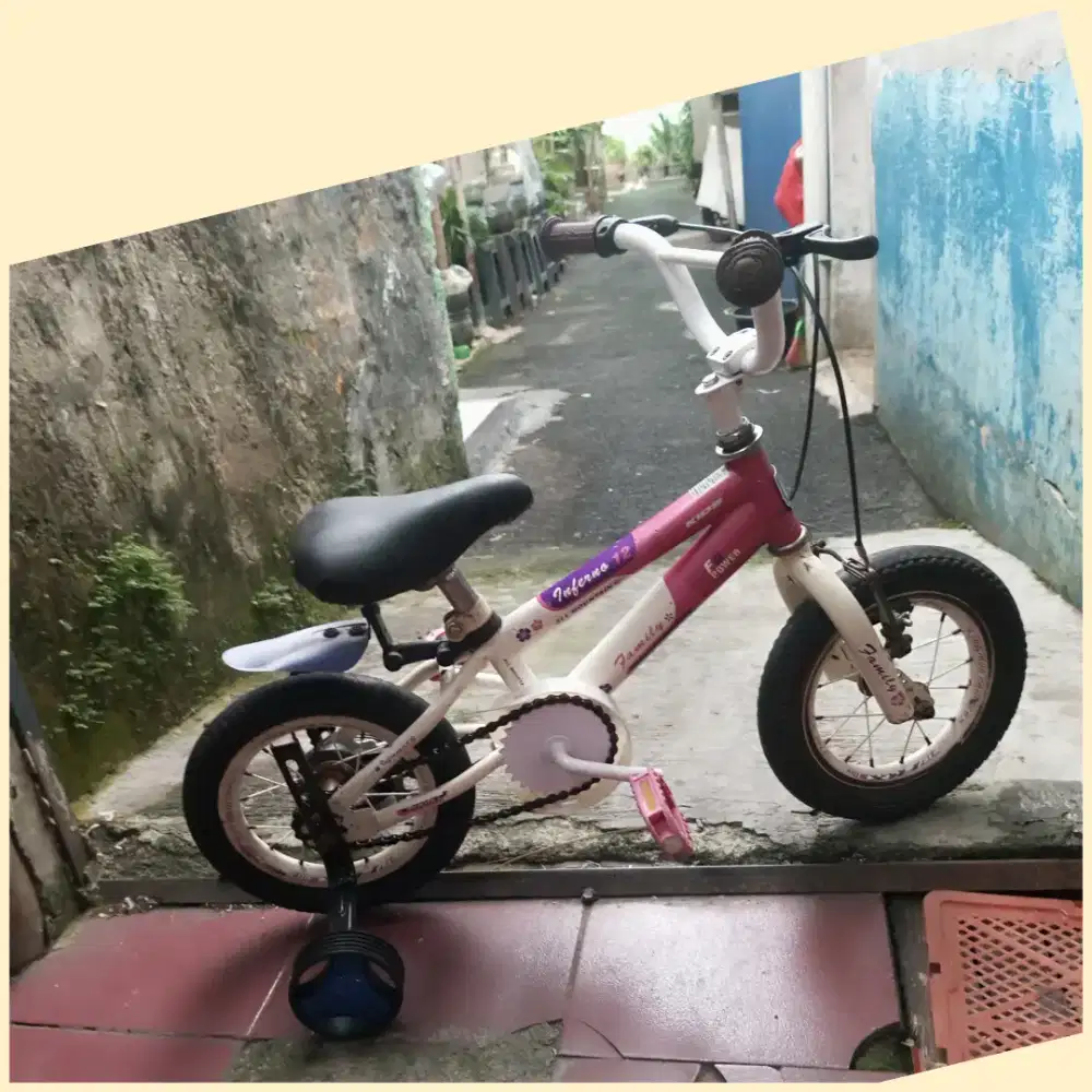 Sepeda anak ukuran 12 inch