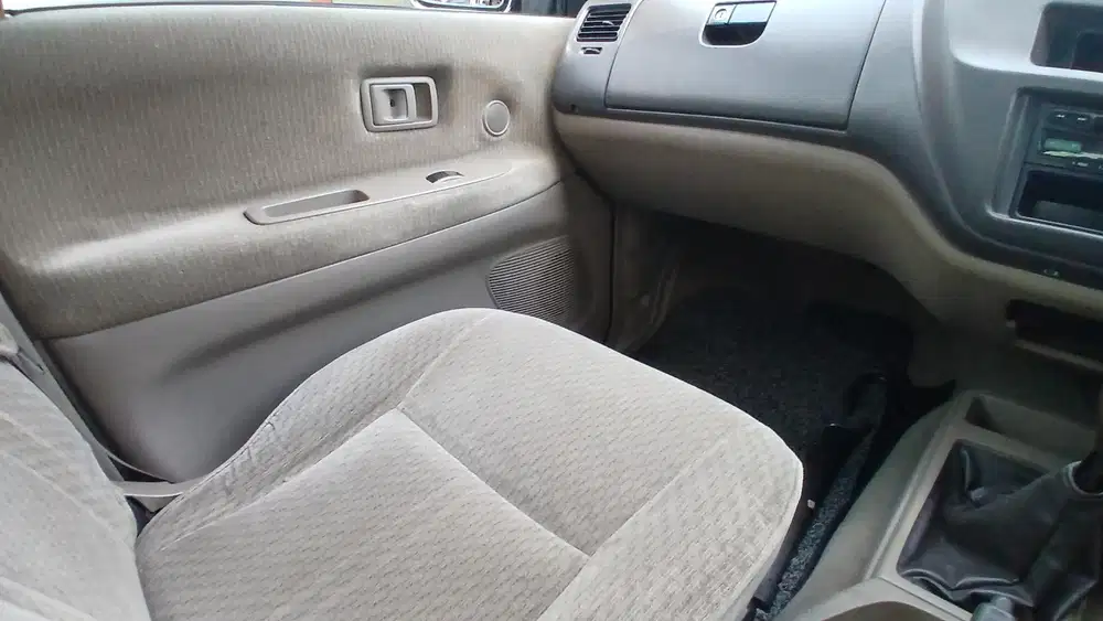 Toyota Kijang LGX 1.8 2003 rawatan