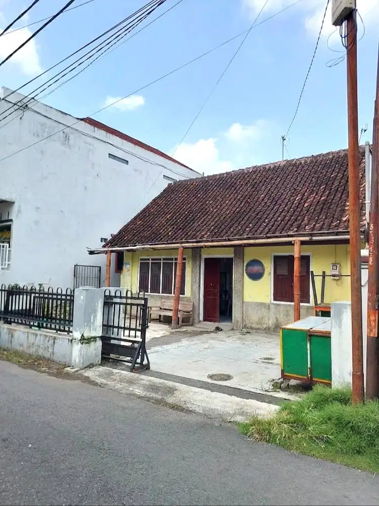 Rumah Induk dan Kos Strategis di Wirobrajan