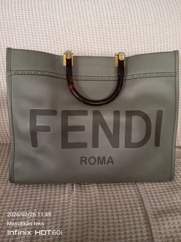 Preloved Tote Bag Style Fendi Roma - 80% Good Condition Warna Sage