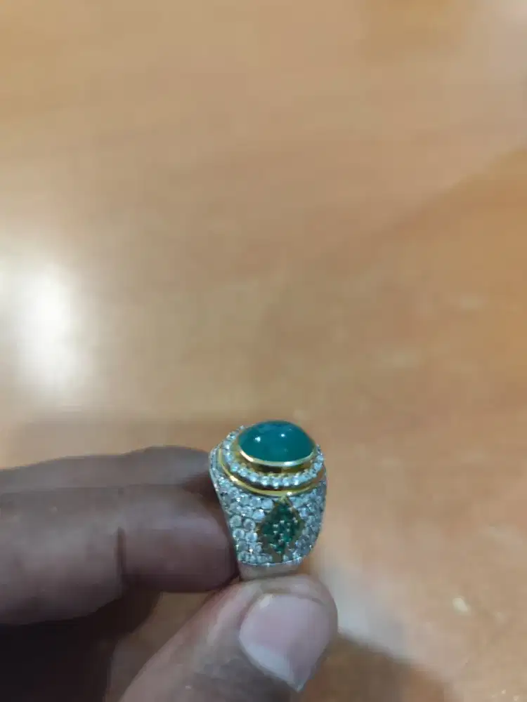 Baru Bacan size kantoran