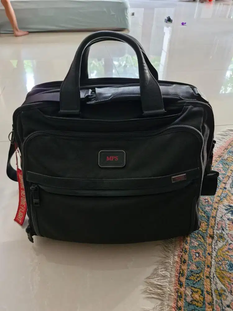 Preloved tas TUMI Alpha 3