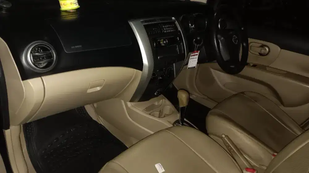 Grand livina XV 15 matic super istimewa