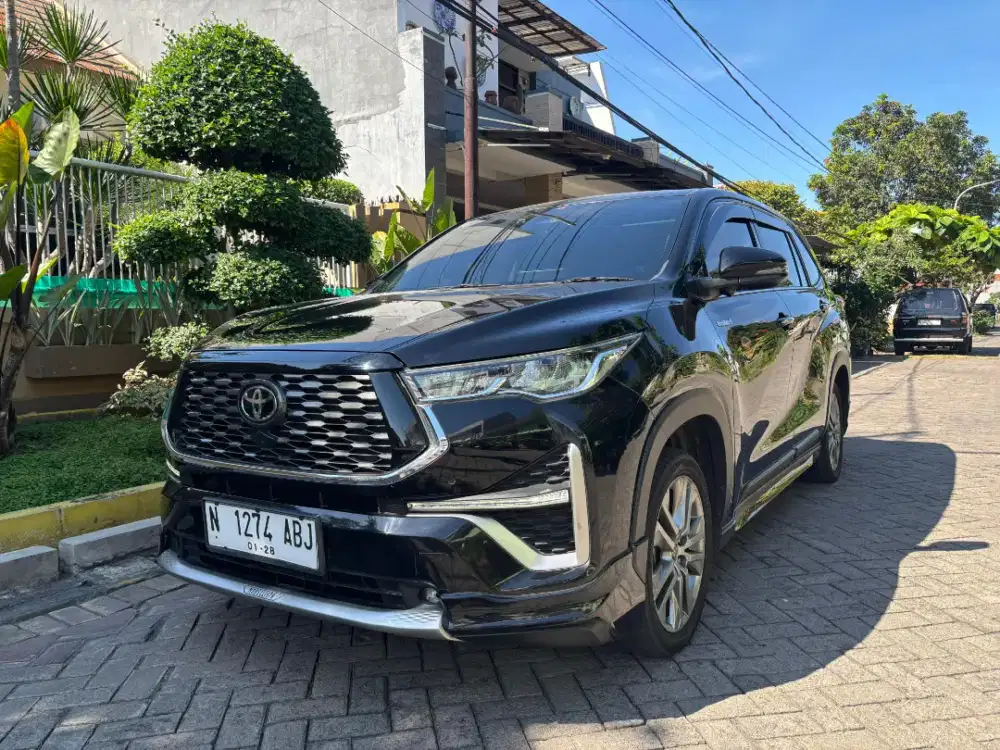 Toyota Innova Zenix Q Modellista Hybris cvt'2022.SUPER GOOD QUALITY