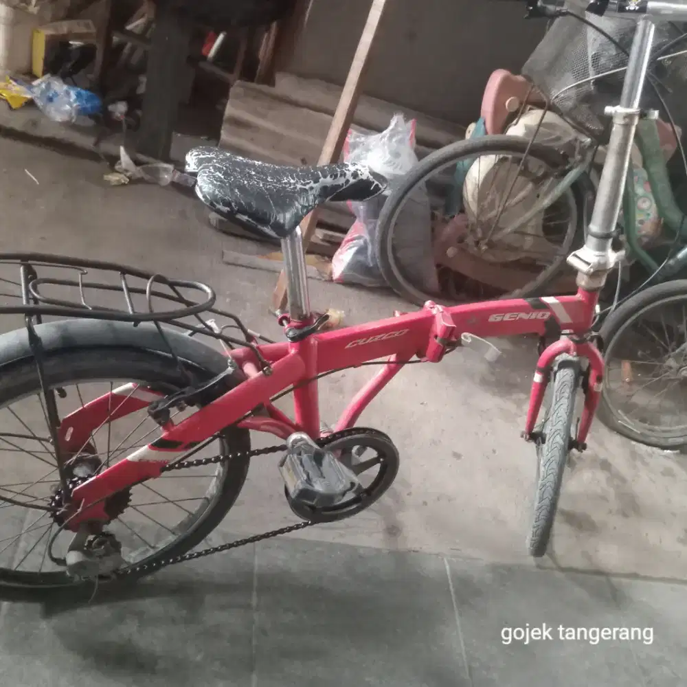 Sepeda Lipat GENIO merah uk20
