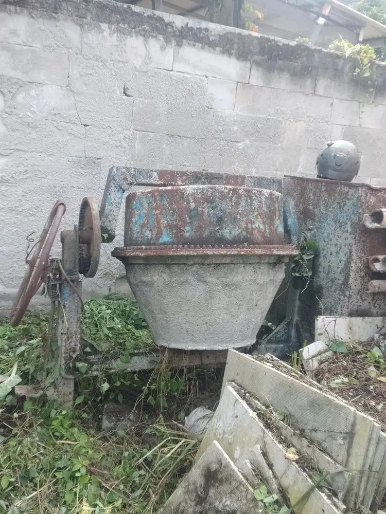 Menerima molen cor bekas proyek
