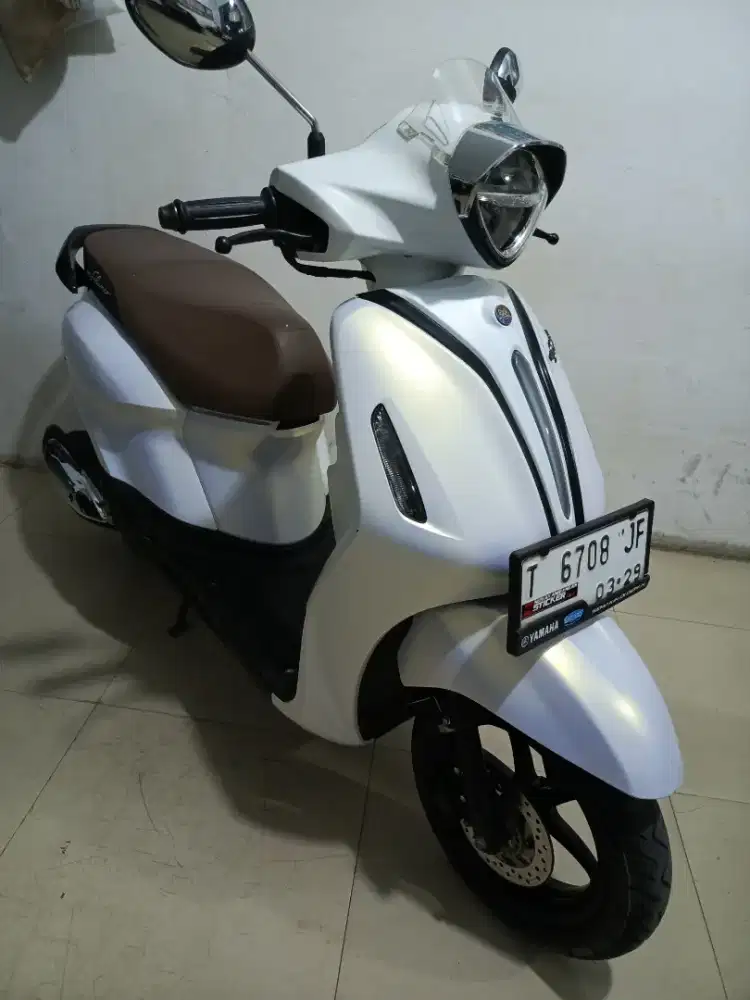 Yamaha grand Filano lux