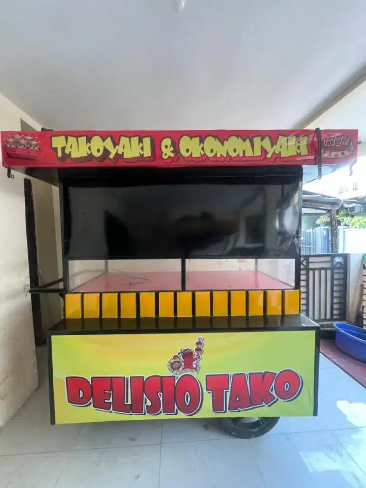 Lowongan Kerja Jualan Takoyaki (Pramusaji)