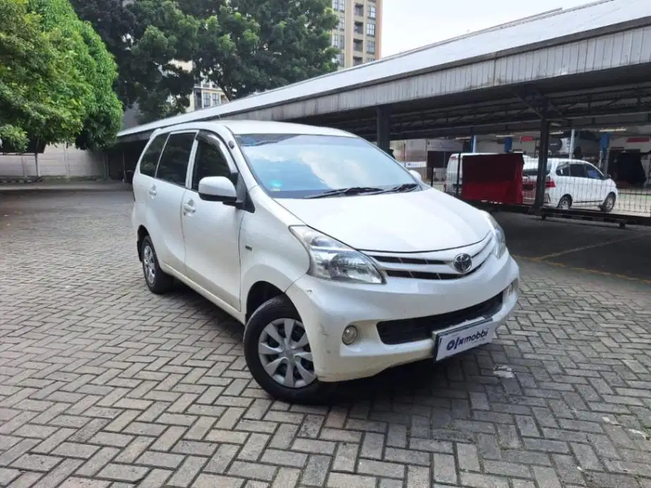 DP MURAH Toyota Avanza 1.3 E Bensin-AT 2014  CPRRB
