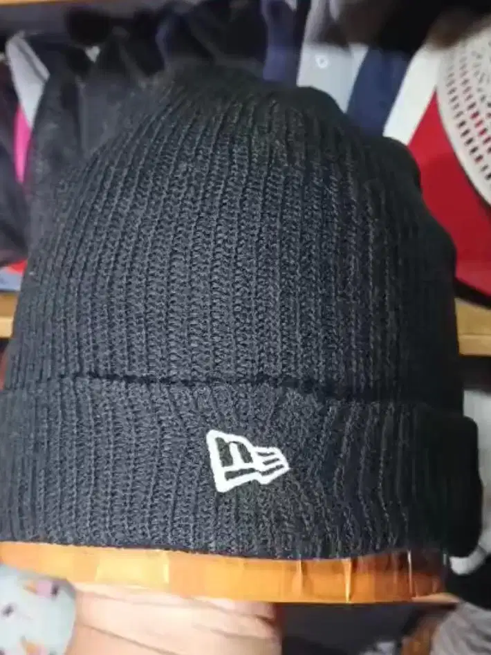 Topi Kupluk Beanie Hat Hats New Era Authentic  Original