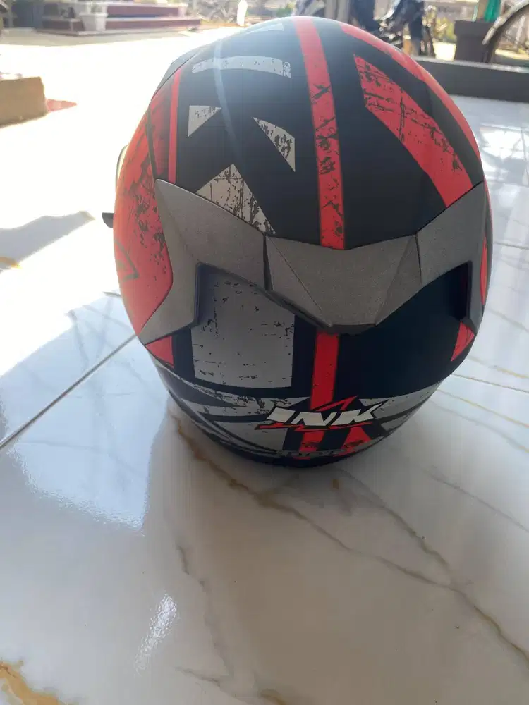 Helm ink ,type duke,belum di pakai,full pace