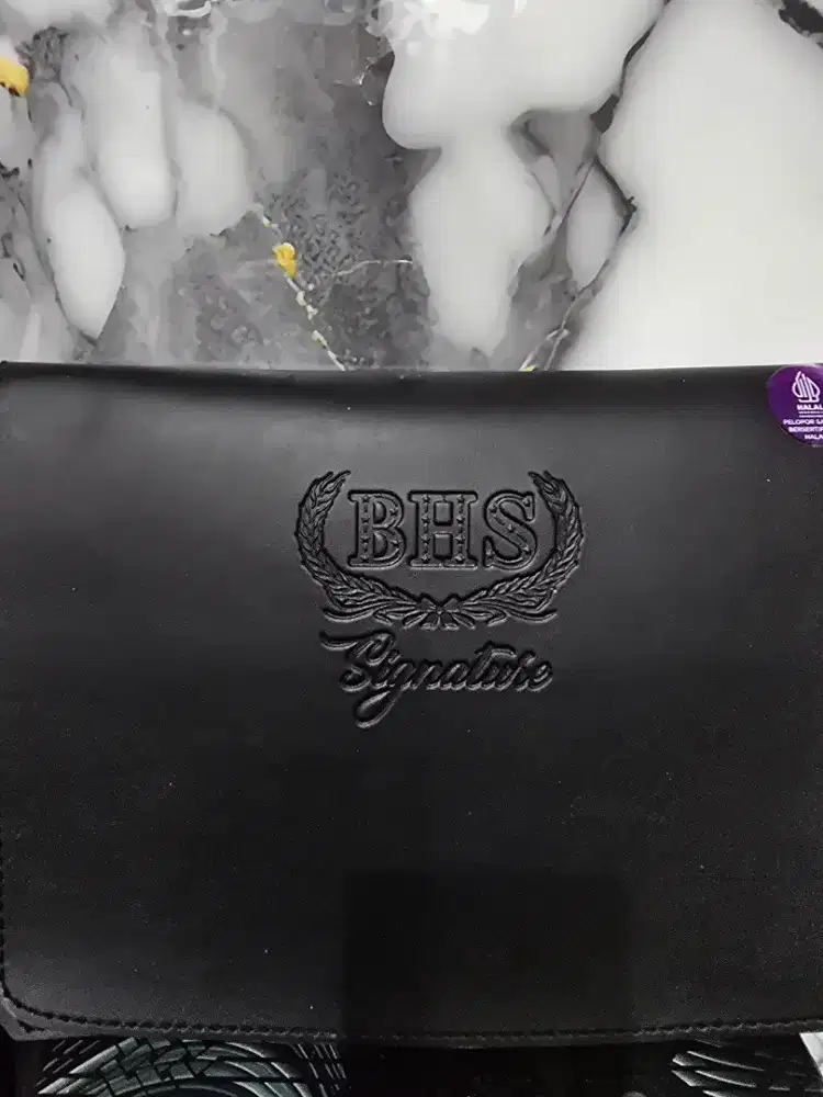 BHS Signature Grade Gold