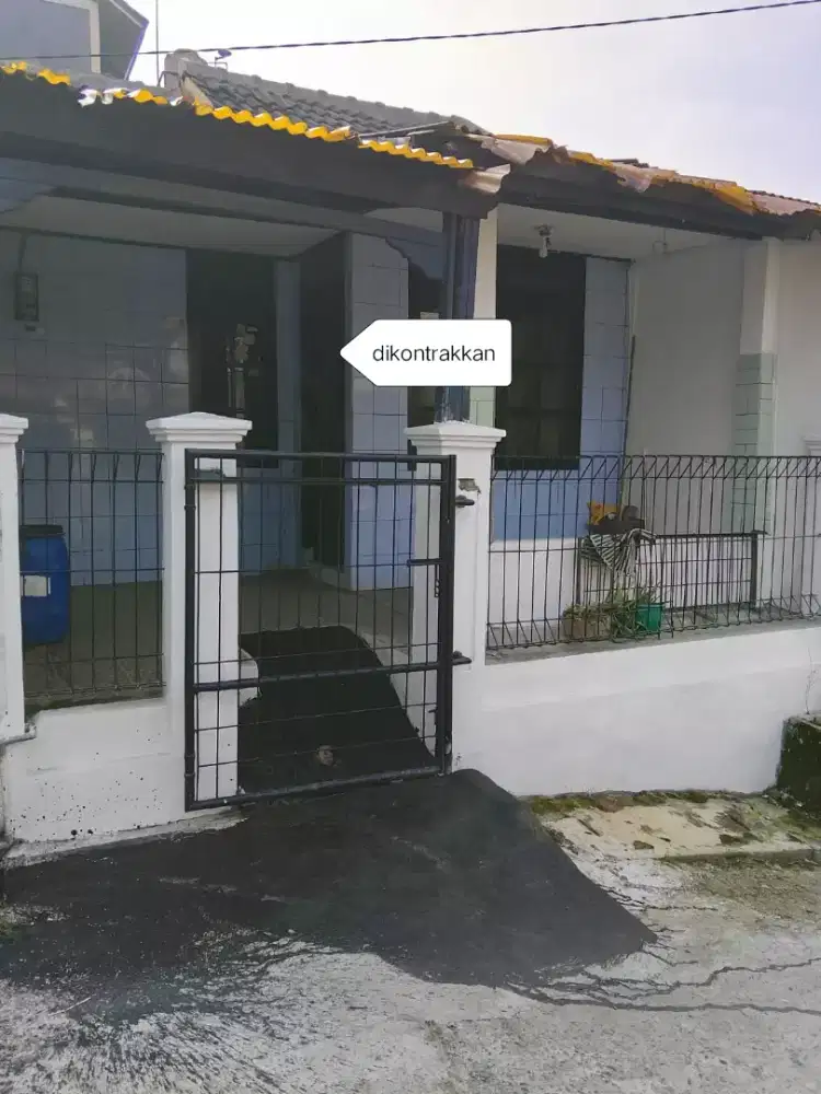 Disewakan rumah mungil di Ngamprah