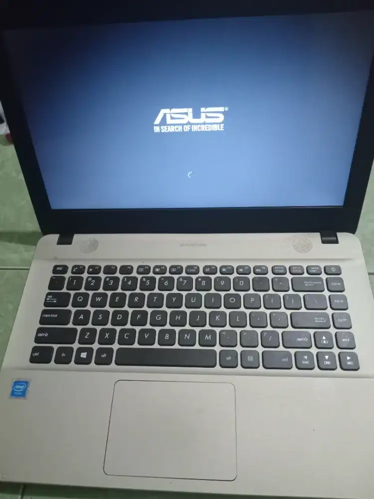 Laptop Asus X441 MA