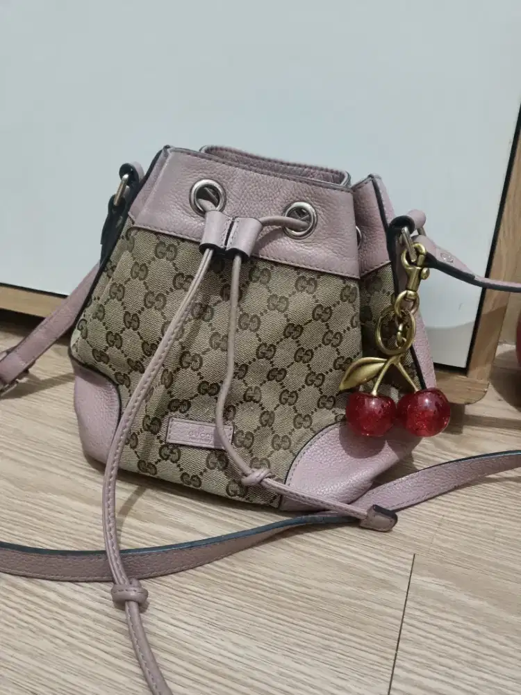 Preloved Gucci Bucket Bag