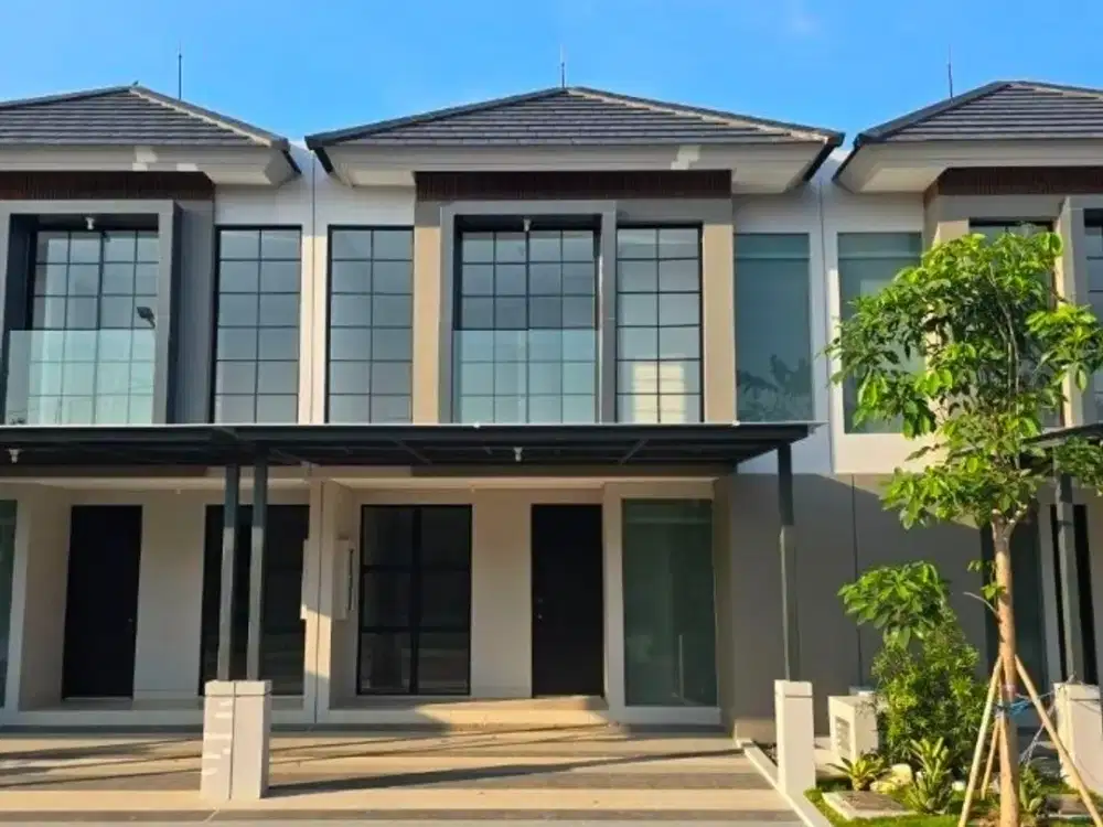Rumah Pakuwon City  MINIMALIS STRATEGIS carport, smart door lock 3AC, Kitchen Set, Korden, carport 2, canopy