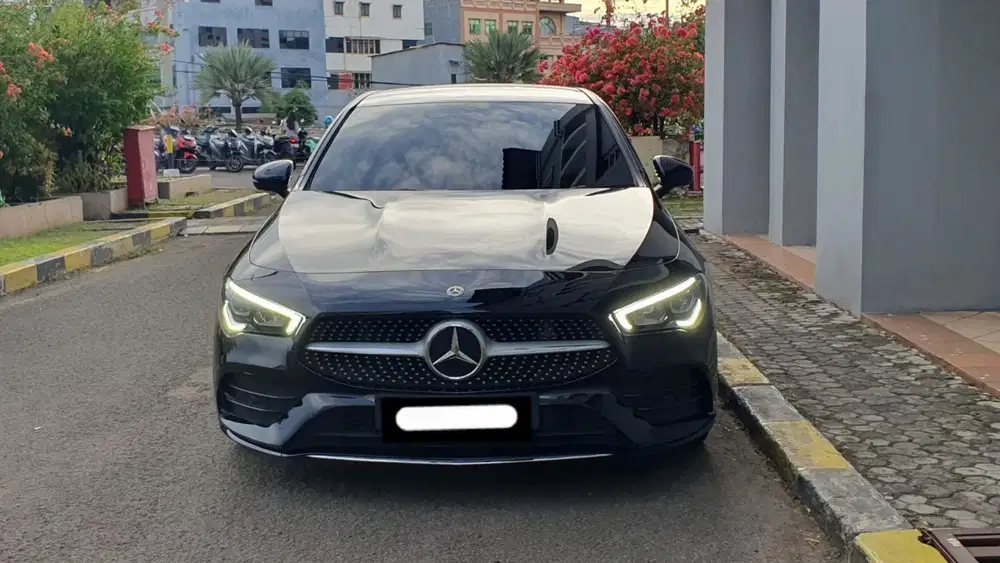 Km 19rb mercedes benz mercy cla200 amg line 2019 hitam
