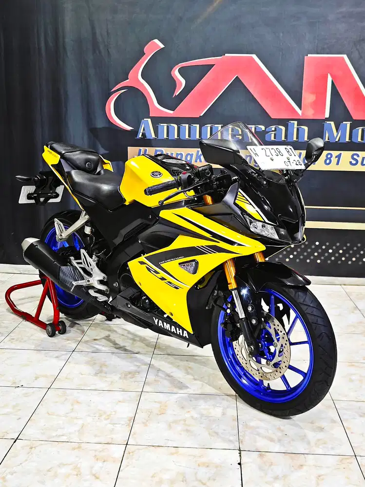 Yamaha R15V3 Yelow edition 2018 limited km.18rb.Anugerah motor rungkut