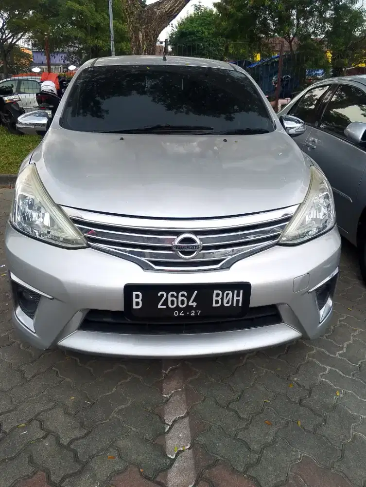 GRAND LIVINA SV/HWS AT 2017 SILVER