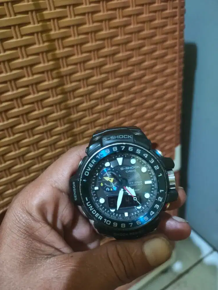 Gshock GWN 1000B original ( fullsheet )