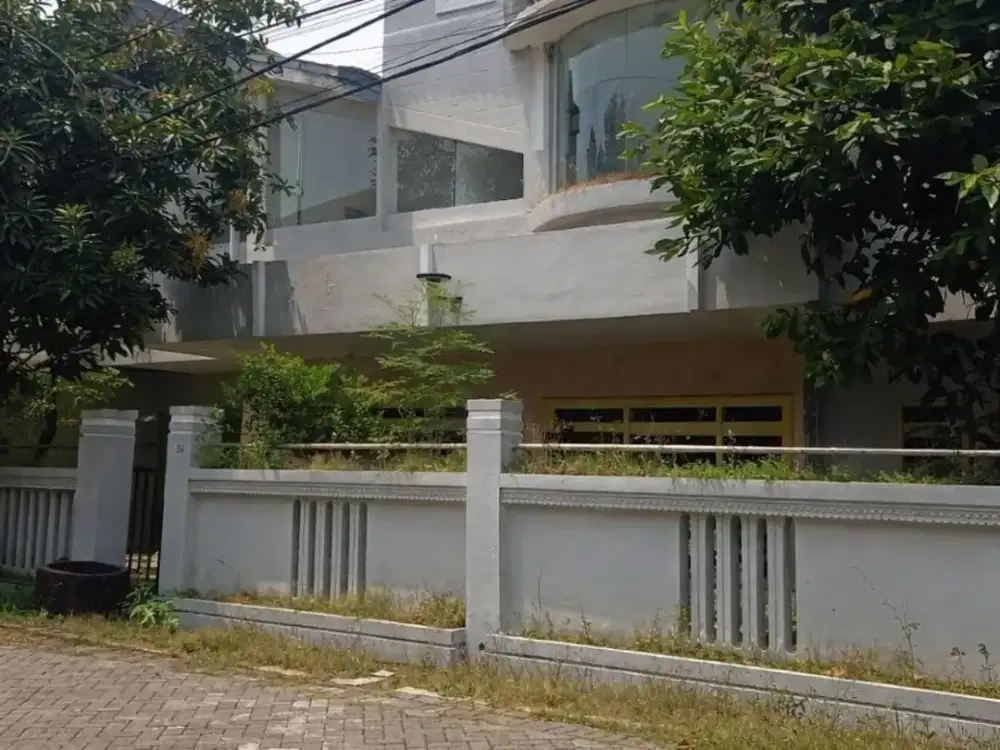 Rumah Lokasi MOJOKLANGRU - Listrik: 3500 watt- Hadap: Barat