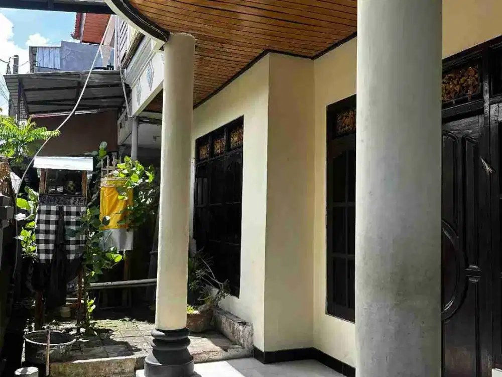 Jual Rumah 2lt Jl Gunung Agung Denpasar Barat SHM & area tidak Banjir