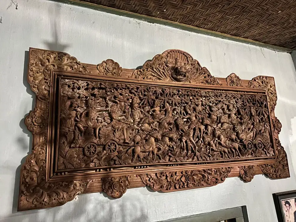 Lukisan ukir Bali