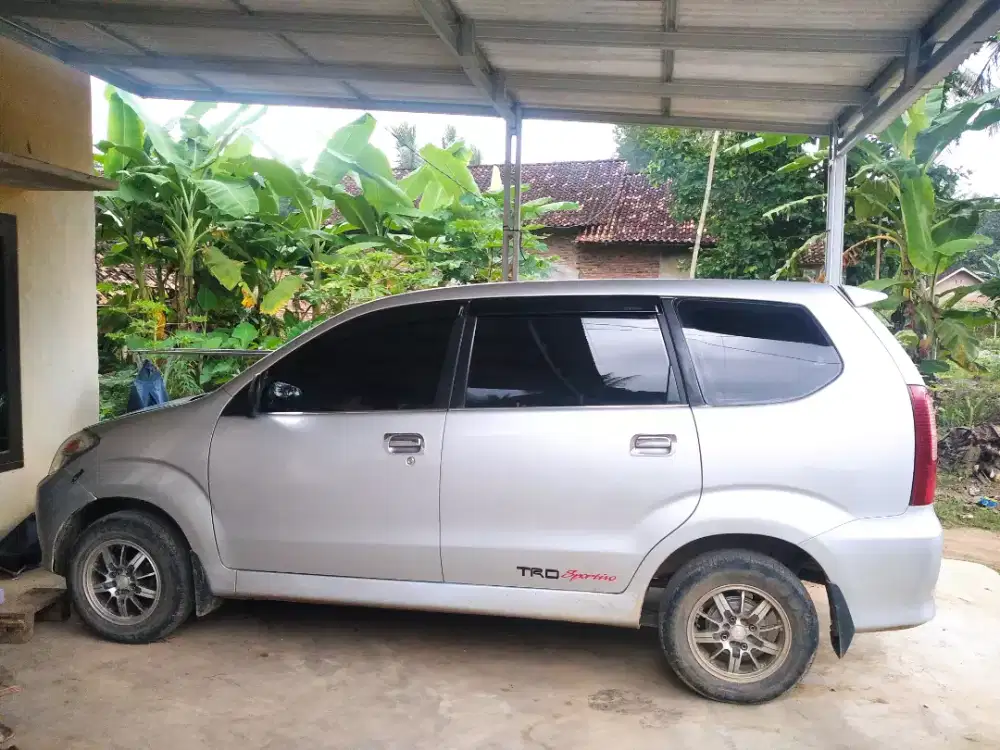 Xenia Li 2005 plat b pajak + plat panjang