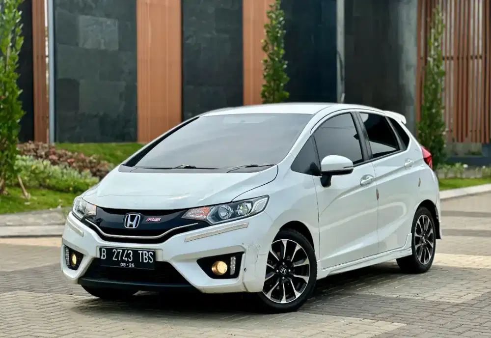 HONDA JAZZ RS 1.5 METIK 2016