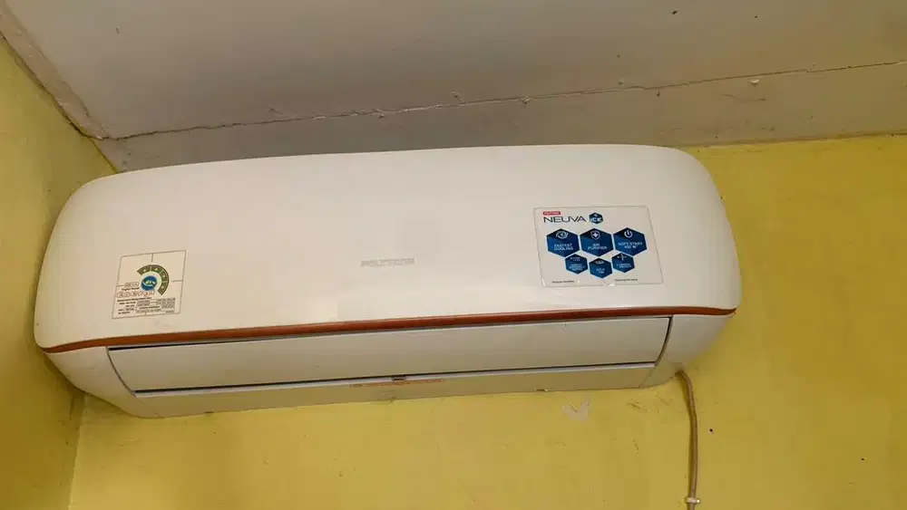 Di jual cepat ac 1 pk polytron intervert no minus siap pakai